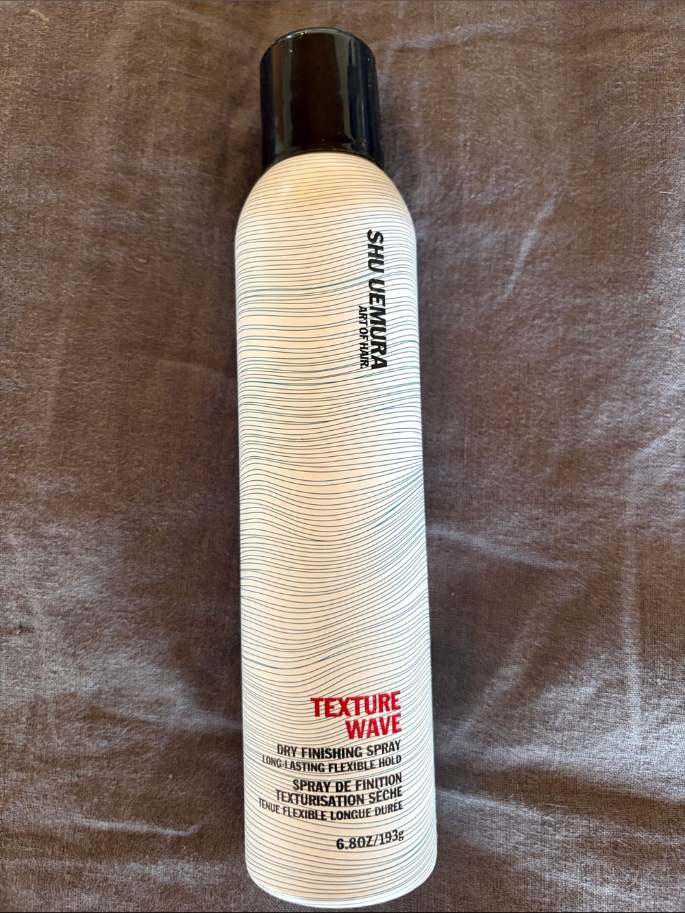 Shu Uemura Texture Wave Dry Finishing Spray - White and Black